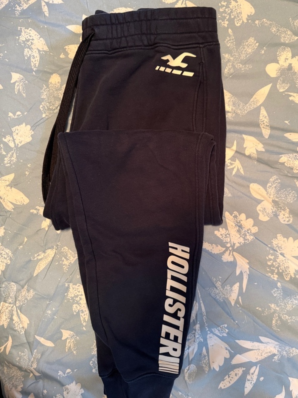 Hollister men’s Navy Logo Sweat Joggers